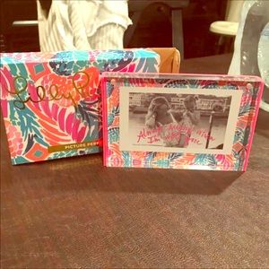 4x6 Lilly Pulitzer Frame. Picture perfect